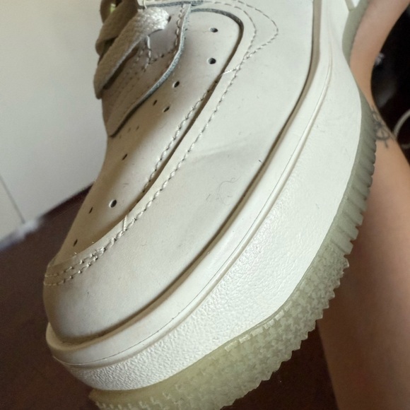 Nike Air Force 1 Fontanka Sneakers - Picture 11 of 14